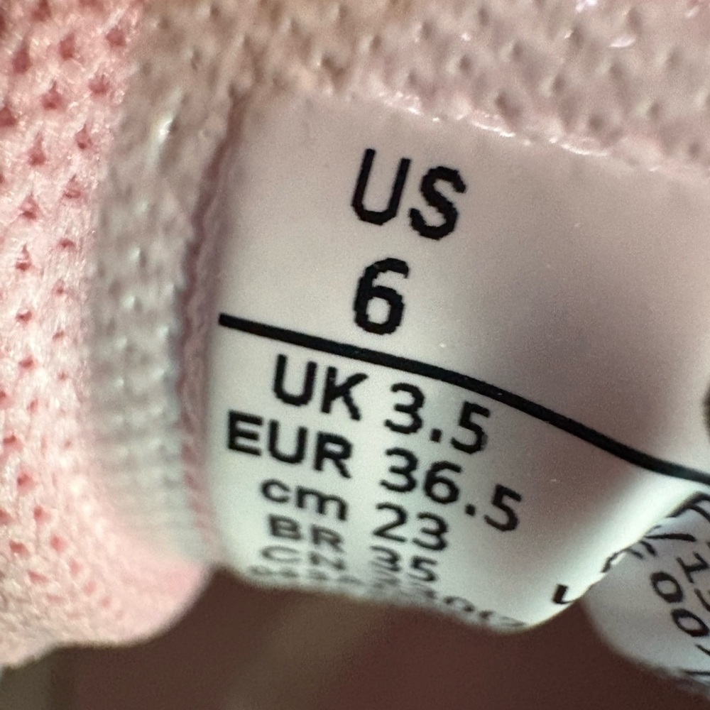 Nike Air Max 90 Women's Sneakers - Pink, White, and Gray - Picture 2 of 7